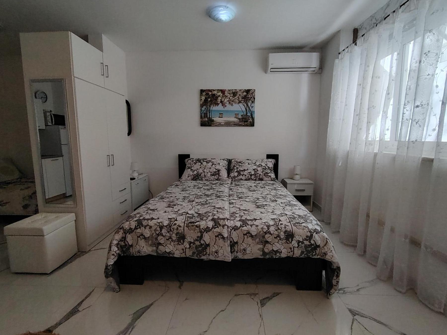 פורץ Studio-Apartman Ella מראה חיצוני תמונה