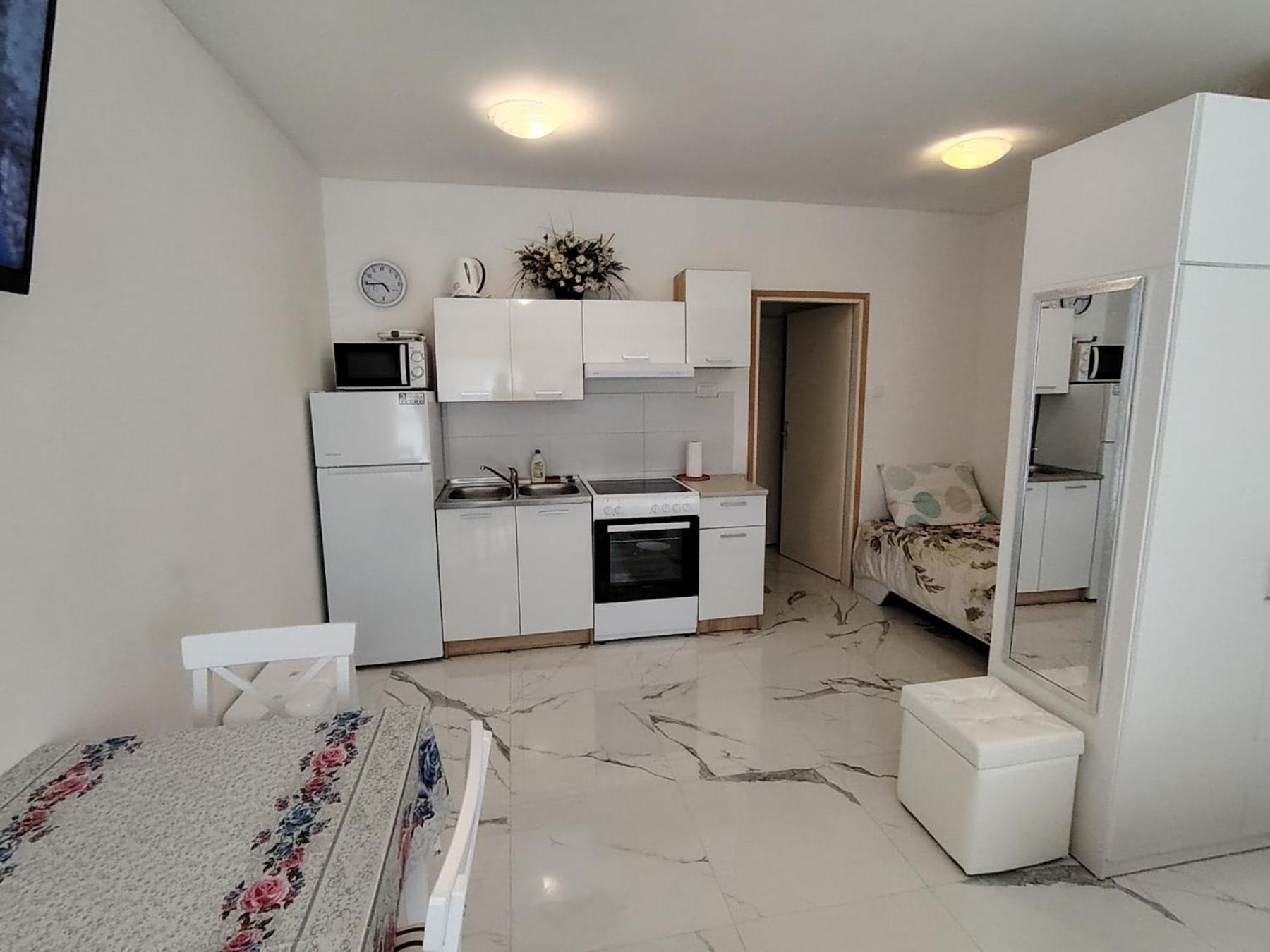 פורץ Studio-Apartman Ella מראה חיצוני תמונה