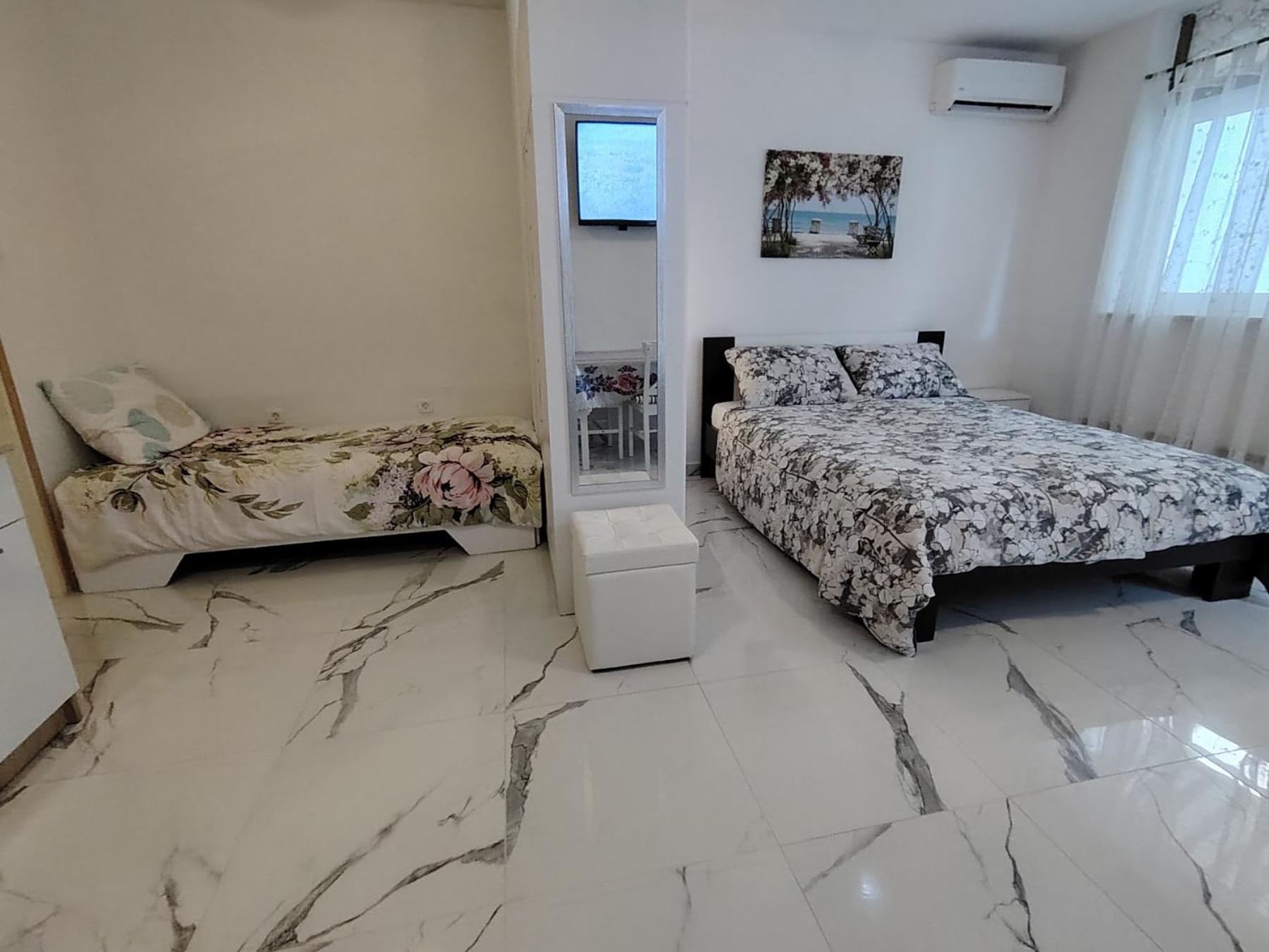 פורץ Studio-Apartman Ella מראה חיצוני תמונה